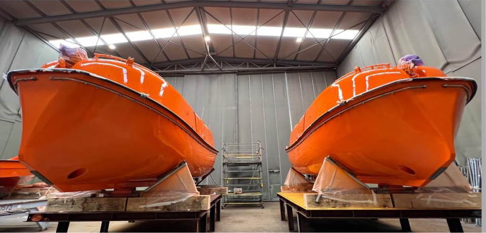 Repair and maintenance of lifeboats